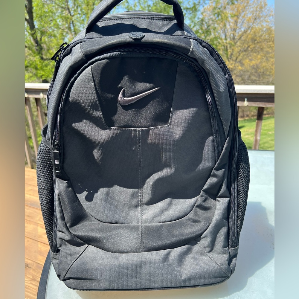 Nike backpack with rolling wheels and handle. Unisex